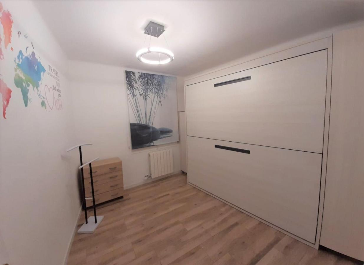 Apartamento Nuria Φιγκέρες Εξωτερικό φωτογραφία