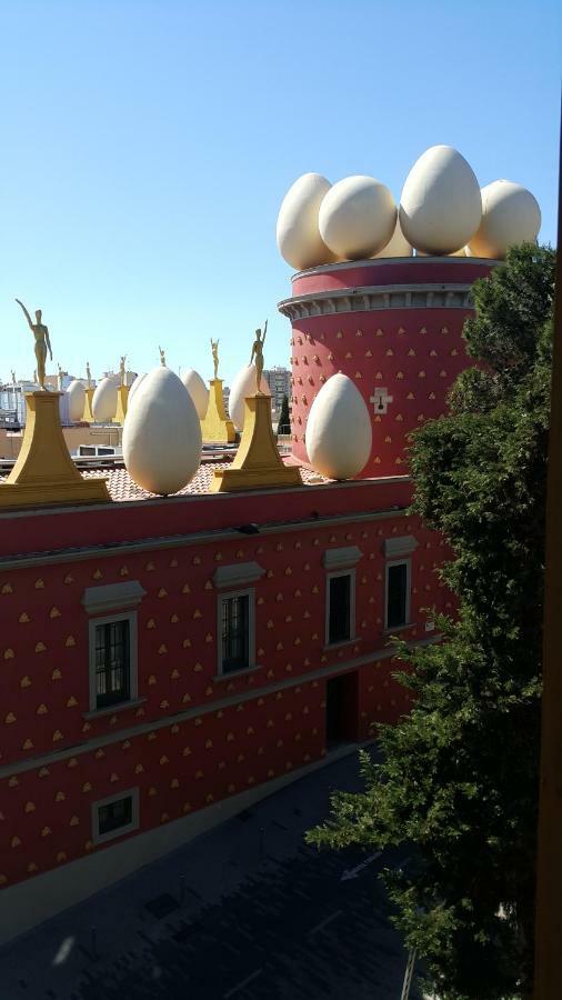 Apartamento Nuria Φιγκέρες Εξωτερικό φωτογραφία